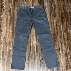 Amazon Essentials Gray Chinos Classic Fit